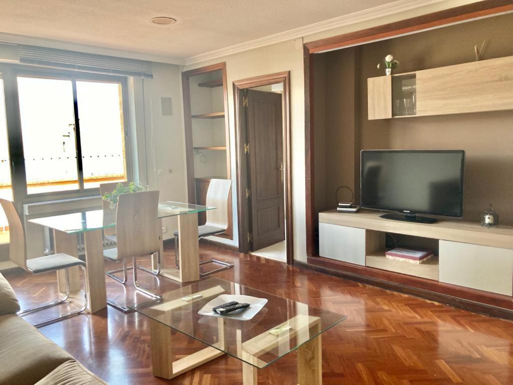 Apartamentos Azafranal-Parking Gratis- Salamanca Exterior foto