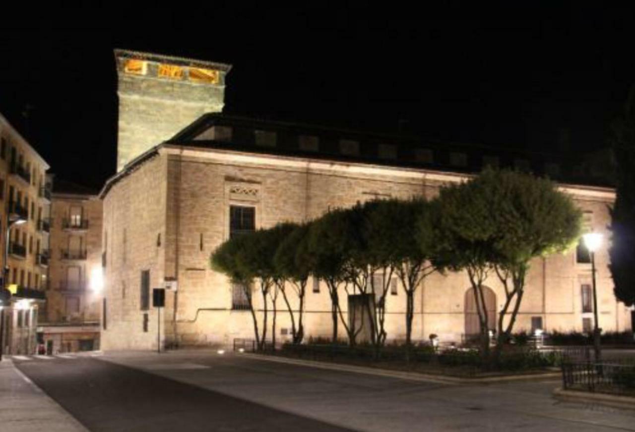 Apartamentos Azafranal-Parking Gratis- Salamanca Exterior foto